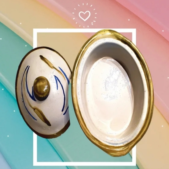 Louisville Pottery Stoneware Flying Duck Cooking dish - Picture 6 of 8